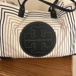 Tory Burch Ella Print tote. Box stripe/black